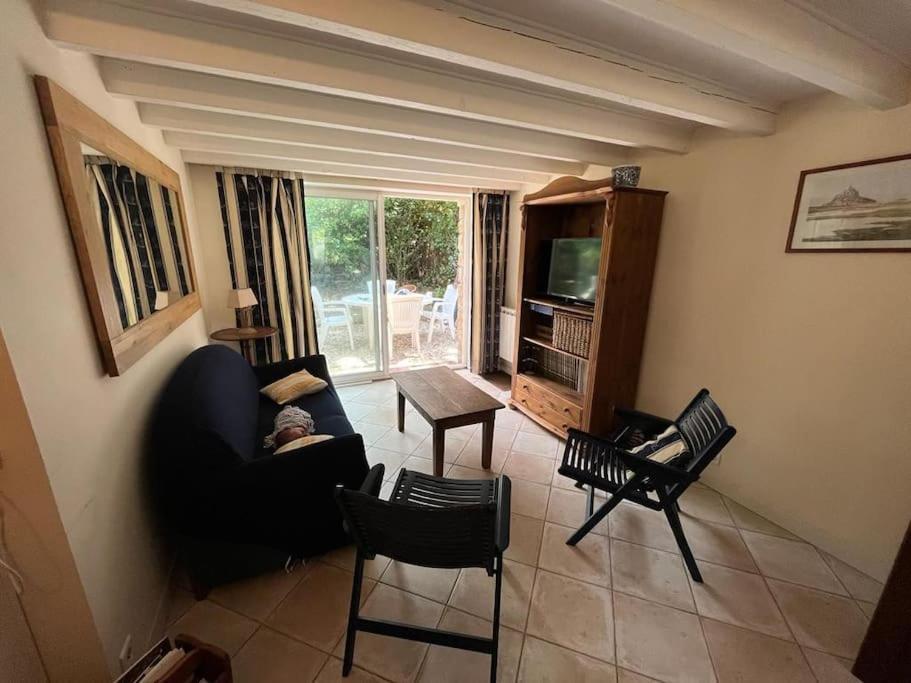 ז'ולוביל-לה-פאן Maison A 100 M De La Plage Et Proche Du Centre מראה חיצוני תמונה